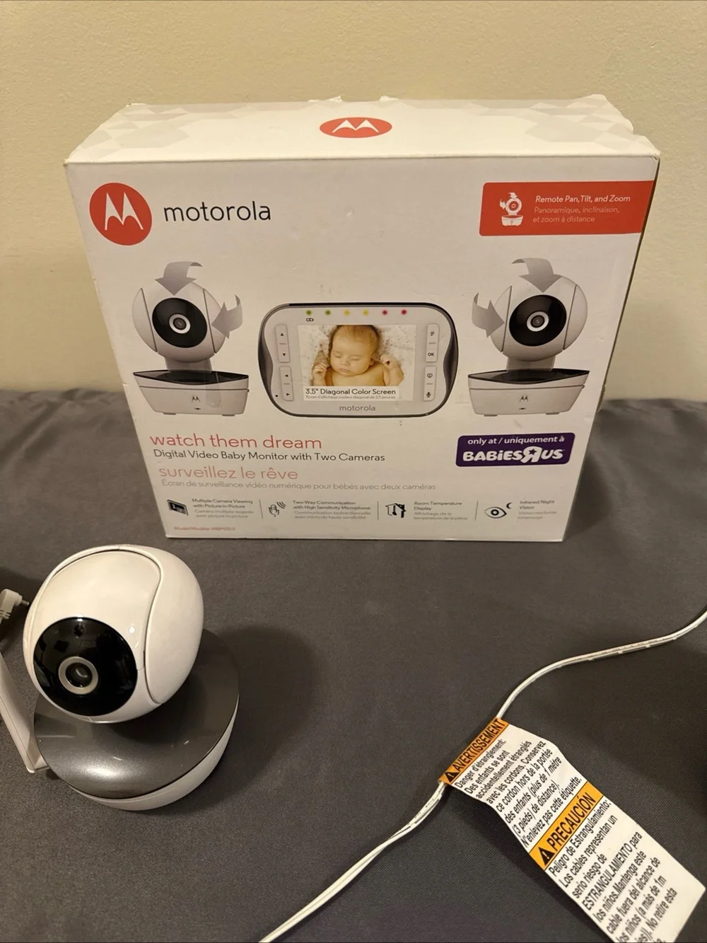 MOTOROLA VIDEO BABY MONITOR 2 Cameras, 3.5